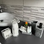 Lejlighed Casa Di Afi, Maggiore 5 Min Perfect For 4 - Kitchen - Parking - Netflix Arona