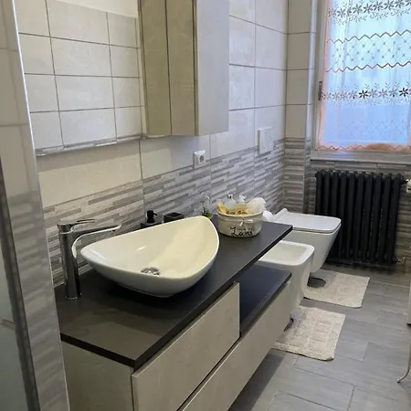 Casa Di Afi, Maggiore 5 Min Perfect For 4 - Kitchen - Parking - Netflix Appartement
