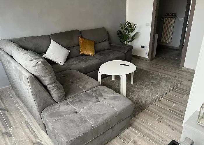 Apartamento Casa Di Afi, Maggiore 5 Min Perfect For 4 - Kitchen - Parking - Netflix Arona