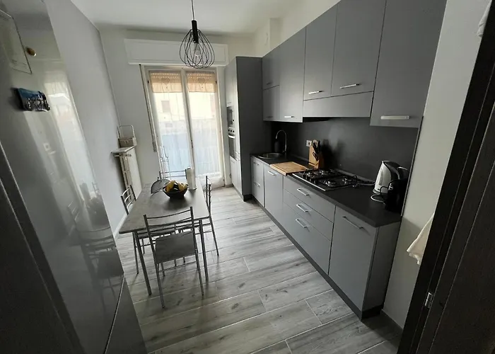 Casa Di Afi, Perfect For 4 - Kitchen - Parking - Netflix 아파트
