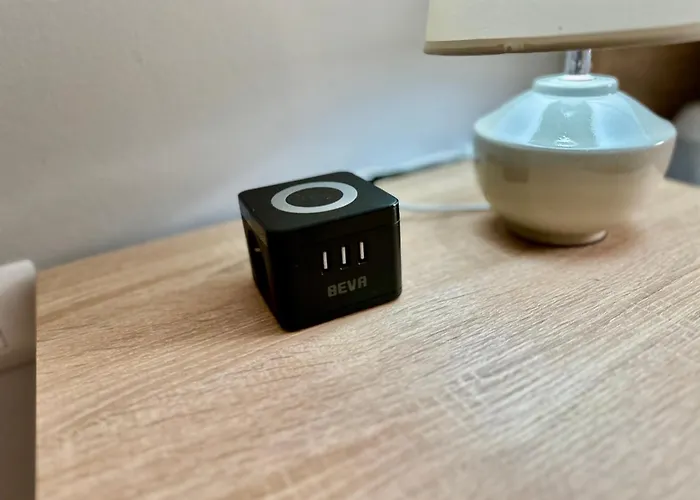 Casa Di Afi, Perfect For 4 - Kitchen - Parking - Netflix アパート アローナ